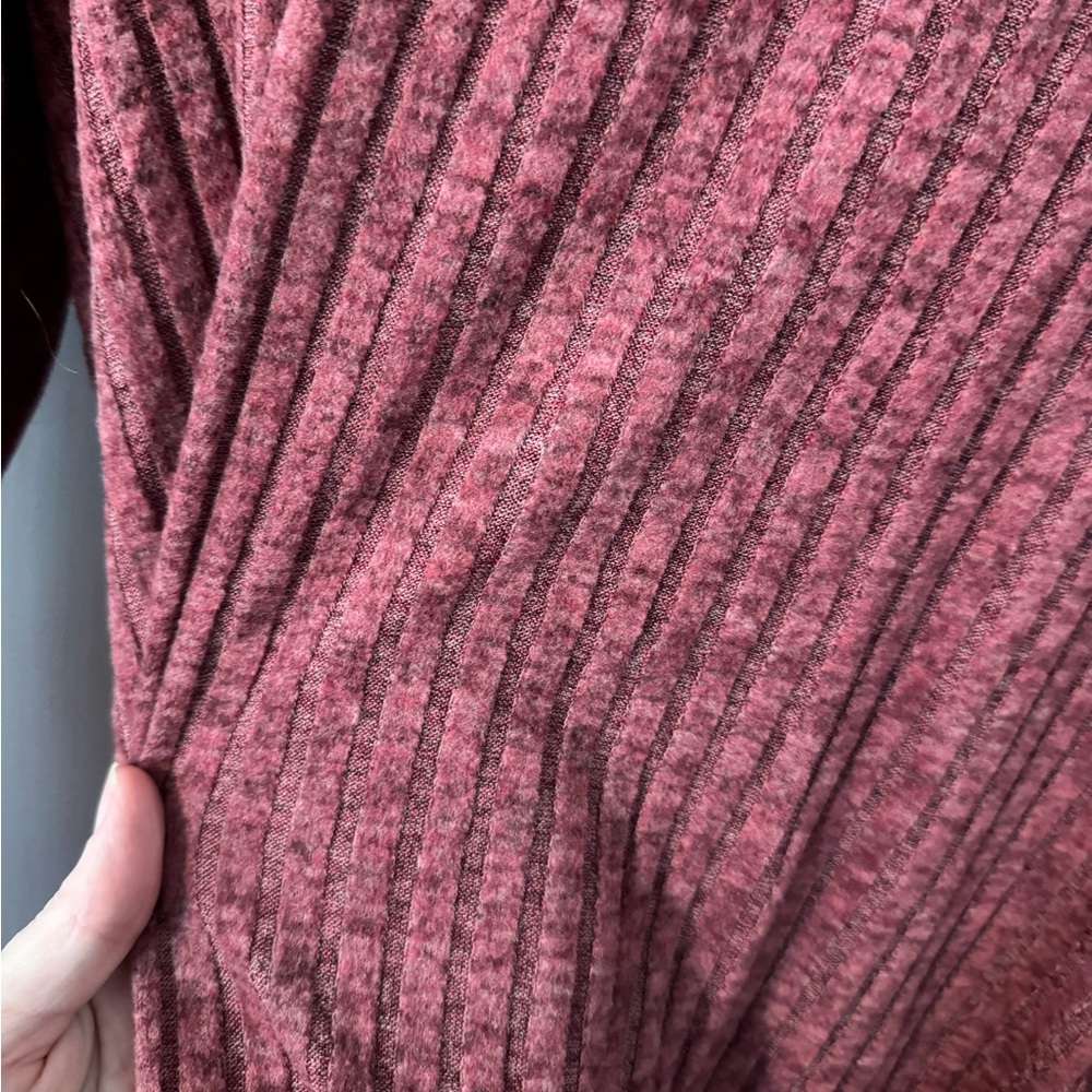 Pink Ribbed Tunic with Pockets - Picture 2 of 4